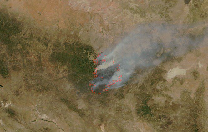 Aqua Satellite Captures Massive Arizona Wildfires