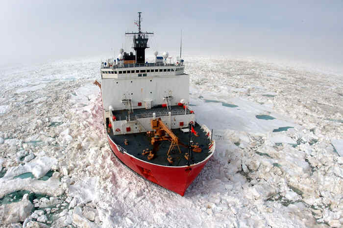 Coast Guard Wants UAVs on Icebreakers