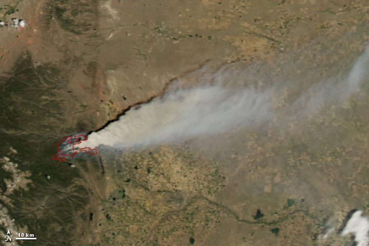 Colorado Wildfire Exceeds 37,000 Acres, Claims Life