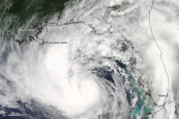 Hurricane Isaac Pounds Louisiana with Rain, Wind