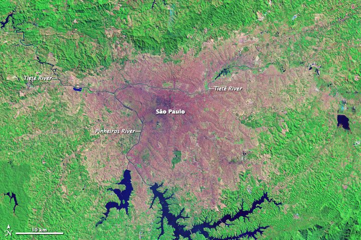 Satellite Images Chronicle SÃ£o Paulo's Growth
