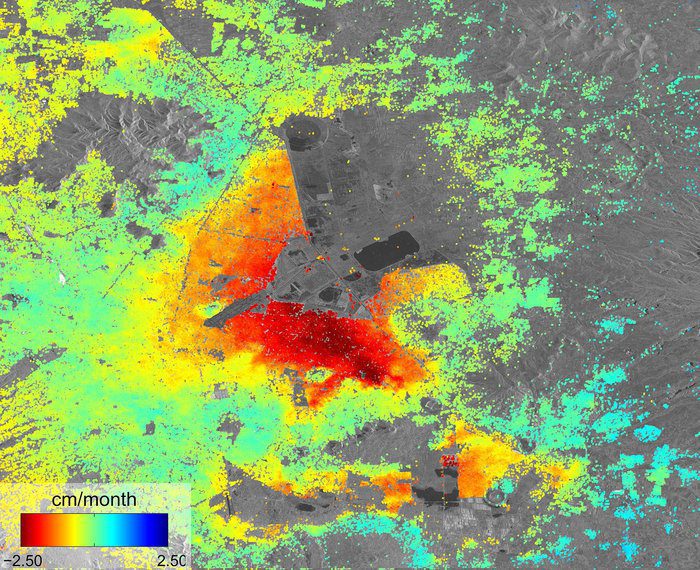 An InSAR map generated by combining five Sentinel-1A radar scans (acquired between Oct. 3-Dec. 2, 2014) shows ground deformation in Mexico City. Credit: European Space Agency/Space in Images
