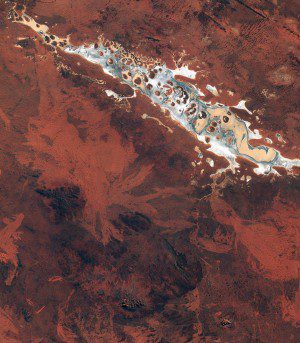 This image was captured by ESA’s Sentinel-2A satellite, showing Lake Amadeus, the largest salt lake in Australia’s Northern Territory, just 50 kilometers north of Uluru/Ayers Rock. (Credit: Copernicus Sentinel data (2015)/ESA)