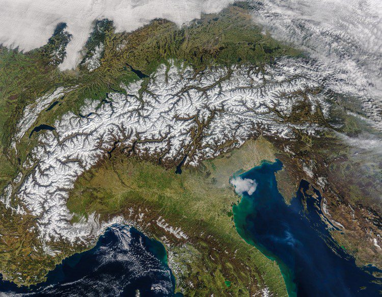 March Snowfall across European Alps