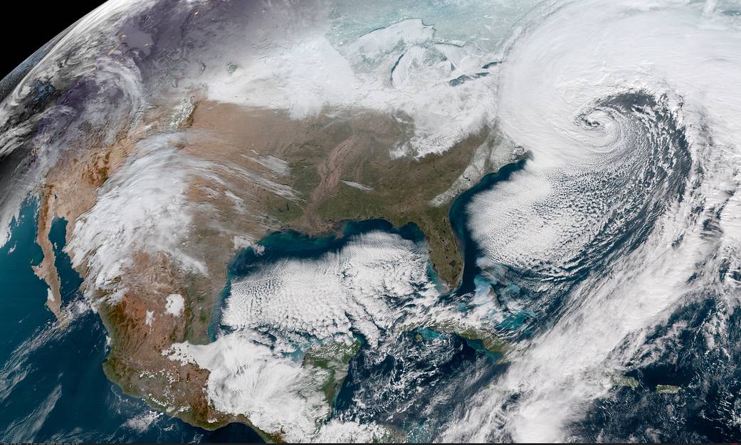 Geocolor Image of Powerful East Coast Storm
